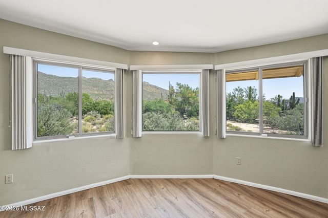 10401 E Plumeria Road, Tucson, AZ 85749