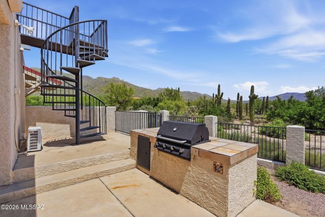 10401 E Plumeria Road, Tucson, AZ 85749