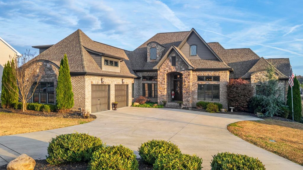 13166 Blakeslee Drive, Soddy Daisy, TN 37379