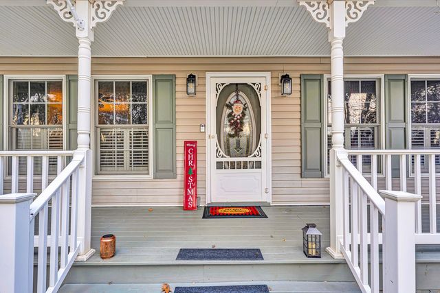 101 Briarcliff DR, Moneta, VA 24121