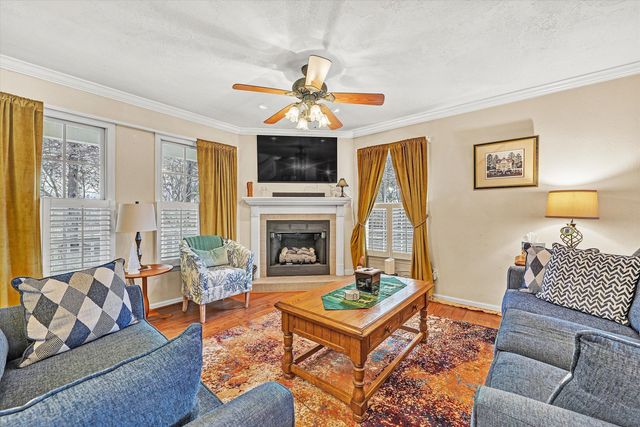 101 Briarcliff DR, Moneta, VA 24121