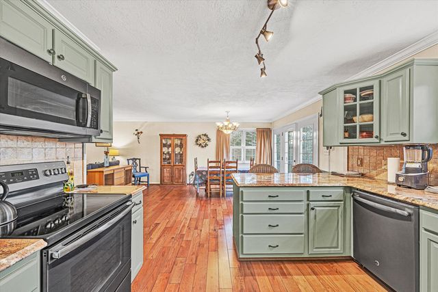 101 Briarcliff DR, Moneta, VA 24121