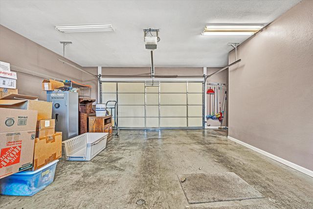 101 Briarcliff DR, Moneta, VA 24121