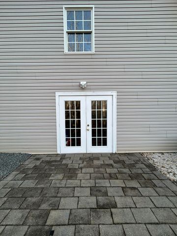 101 Briarcliff DR, Moneta, VA 24121