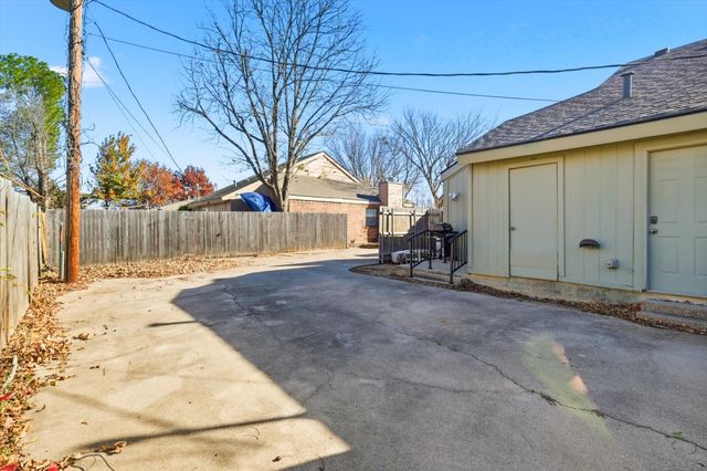 807 Windcrest Drive, Keller, TX 76248