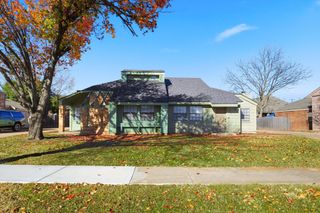 807 Windcrest Drive, Keller, TX 76248