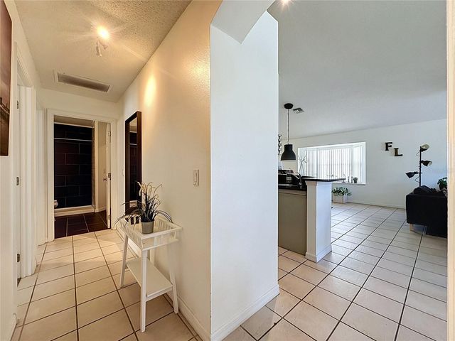 1523 GULF VUE DR, Haines City, FL 33844