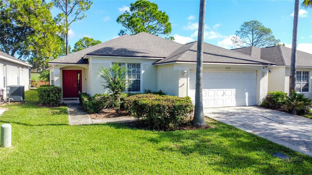 Image 1 of property listing at 1523 GULF VUE DR, Haines City, FL 33844