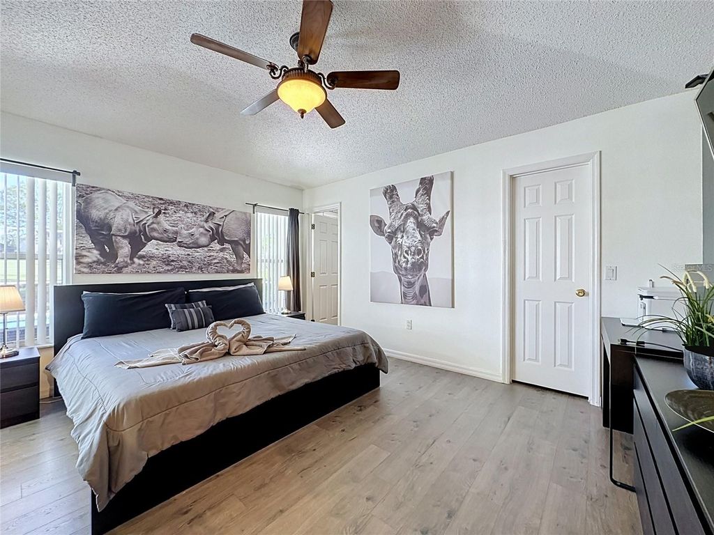 Image 32 of property listing at 1523 GULF VUE DR, Haines City, FL 33844