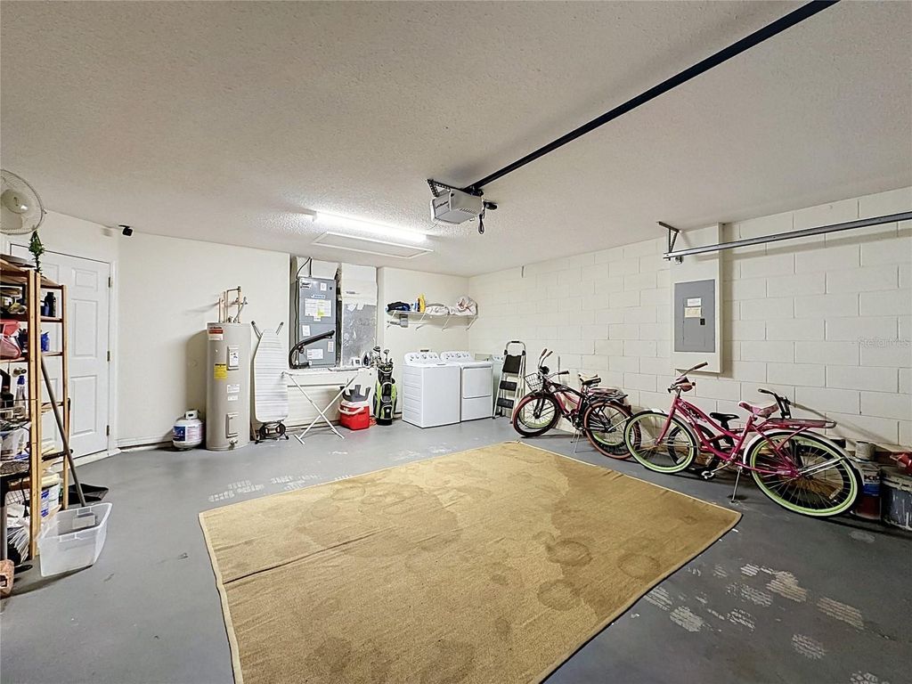 Image 51 of property listing at 1523 GULF VUE DR, Haines City, FL 33844