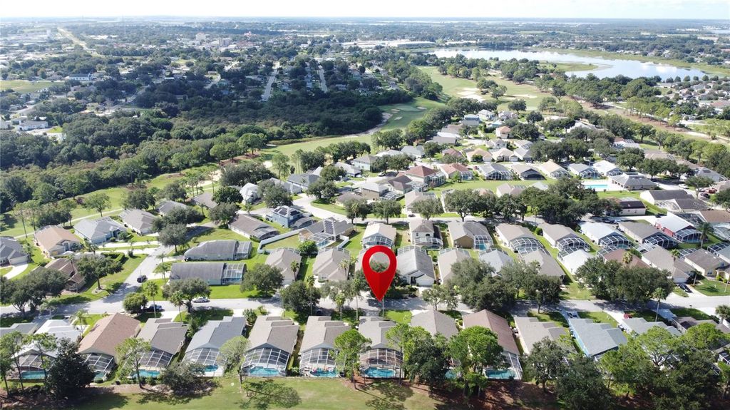 Image 62 of property listing at 1523 GULF VUE DR, Haines City, FL 33844