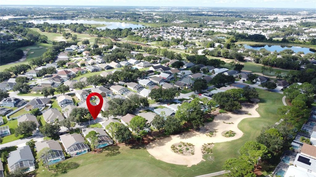 Image 63 of property listing at 1523 GULF VUE DR, Haines City, FL 33844