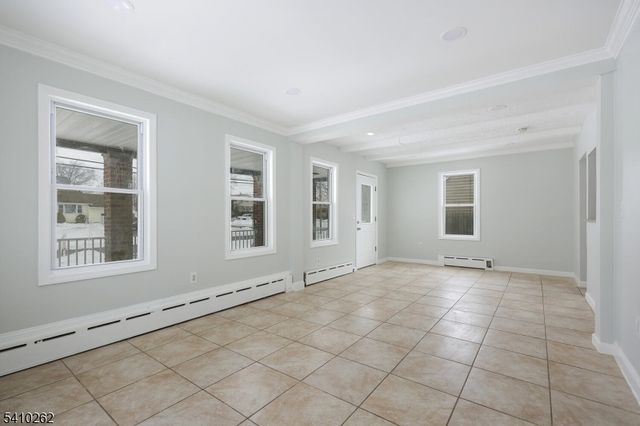 216 Chestnut St, Middlesex Boro, NJ 08846