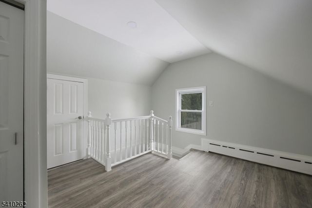 216 Chestnut St, Middlesex Boro, NJ 08846