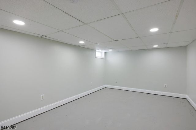 216 Chestnut St, Middlesex Boro, NJ 08846