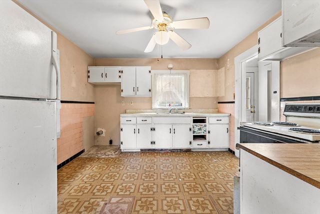 46 Sutton, Peabody, MA 01960