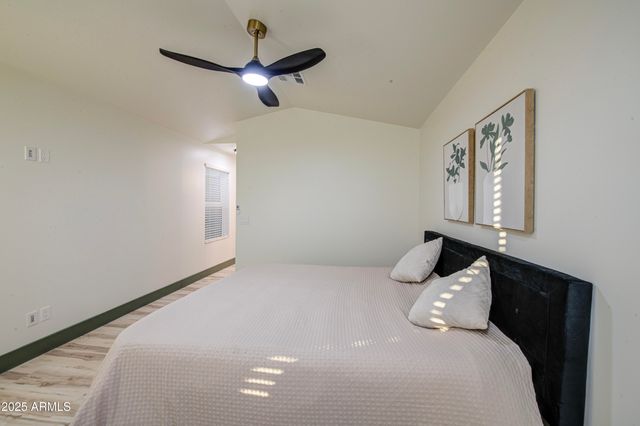 5416 W MYRTLE Avenue, Glendale, AZ 85301