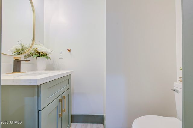 5416 W MYRTLE Avenue, Glendale, AZ 85301