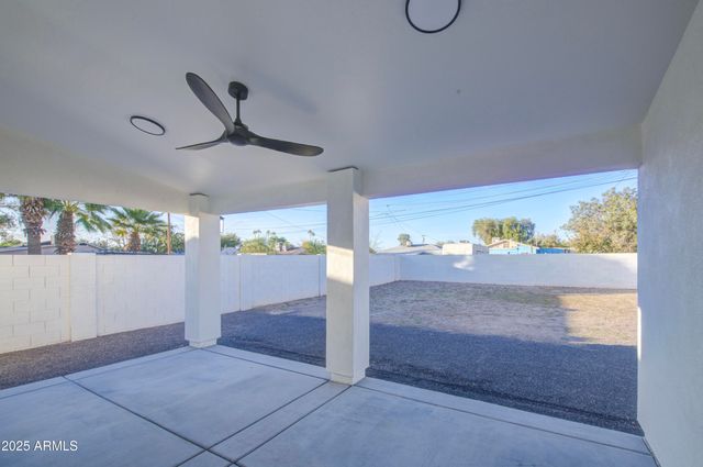 5416 W MYRTLE Avenue, Glendale, AZ 85301