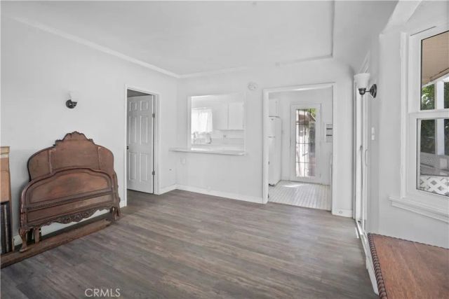 2313 Glendale Boulevard, Los Angeles, CA 90039