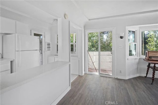 2313 Glendale Boulevard, Los Angeles, CA 90039