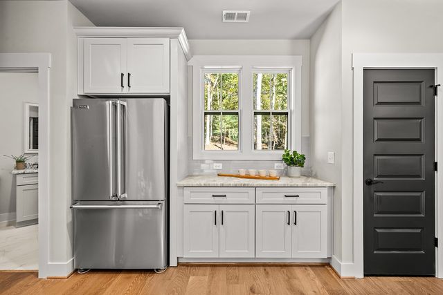 158 Tree Line Lane, Ellijay, GA 30536