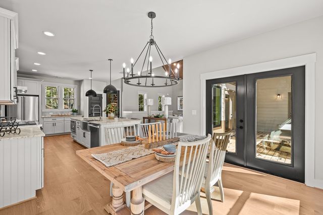 158 Tree Line Lane, Ellijay, GA 30536