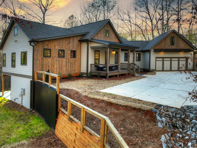 158 Tree Line Lane, Ellijay, GA 30536