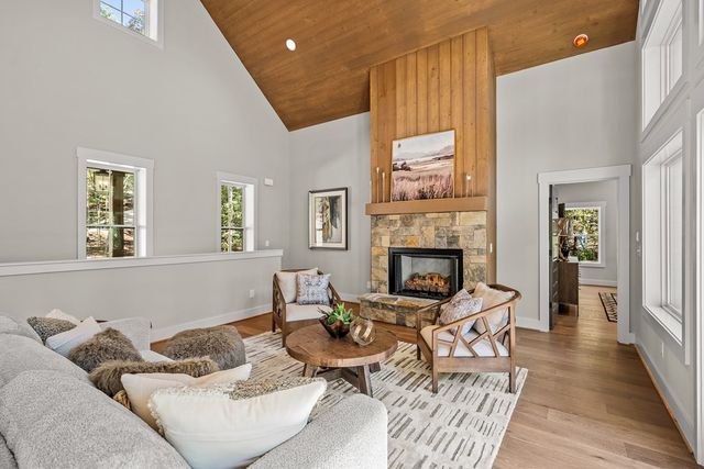 158 Tree Line Lane, Ellijay, GA 30536