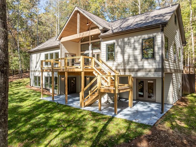 158 Tree Line Lane, Ellijay, GA 30536