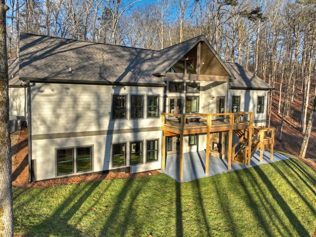 158 Tree Line Lane, Ellijay, GA 30536