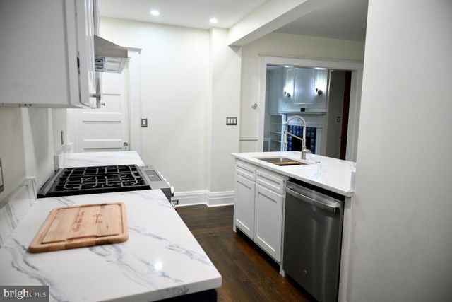 30 BEDFORD CT, Wilmington, DE 19805