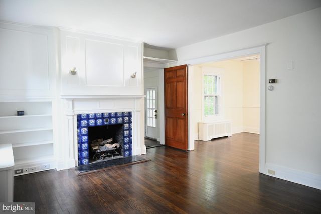 30 BEDFORD CT, Wilmington, DE 19805