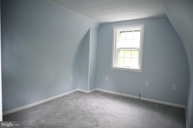 30 BEDFORD CT, Wilmington, DE 19805