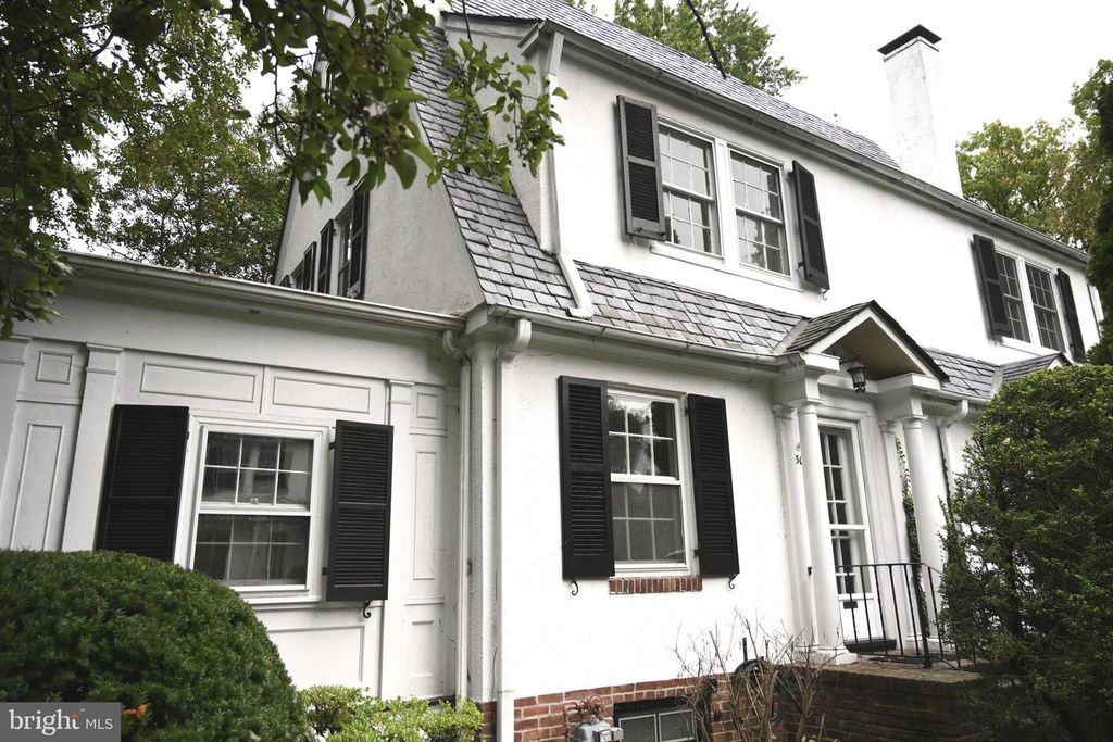 30 BEDFORD CT, Wilmington, DE 19805