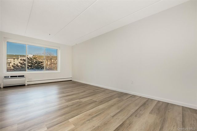 135 Post Avenue 1O, Westbury, NY 11590