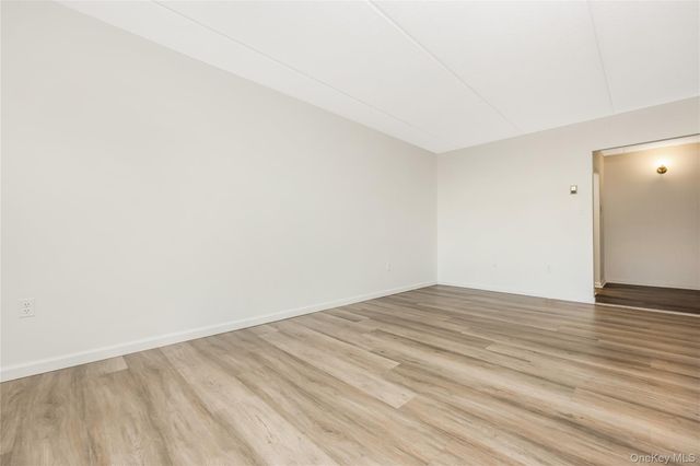 135 Post Avenue 1O, Westbury, NY 11590