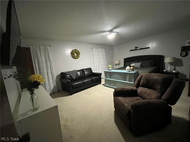 1158 Stonecrest Drive, Tallmadge, OH 44278