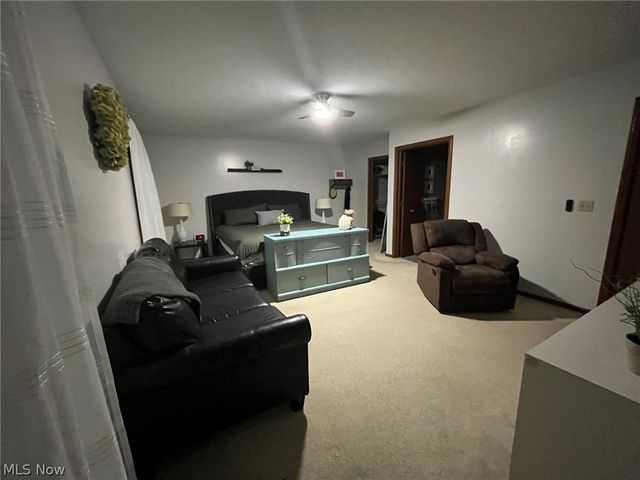 1158 Stonecrest Drive, Tallmadge, OH 44278