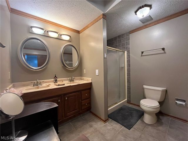 1158 Stonecrest Drive, Tallmadge, OH 44278