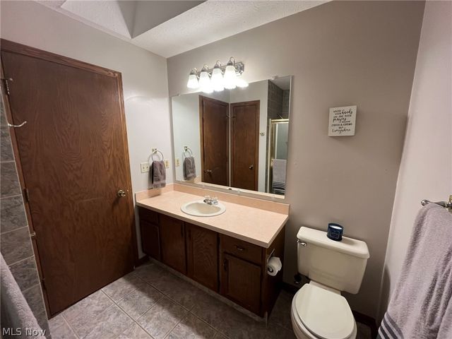 1158 Stonecrest Drive, Tallmadge, OH 44278