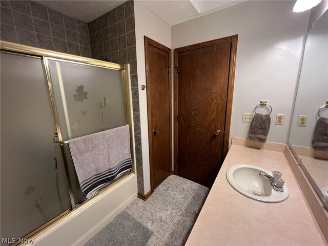 1158 Stonecrest Drive, Tallmadge, OH 44278