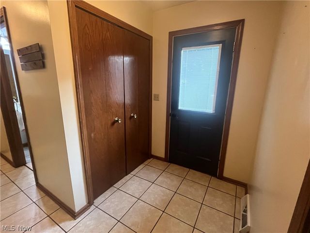 1158 Stonecrest Drive, Tallmadge, OH 44278
