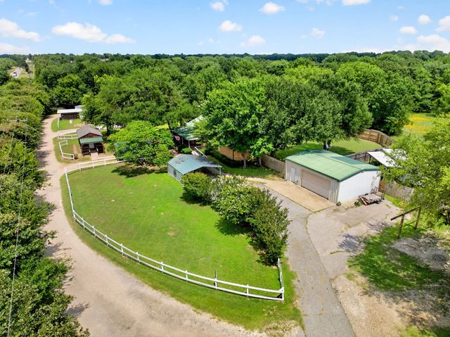 111 Vz County Road 2806, Mabank, TX 75147