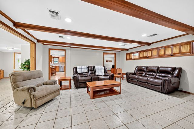 111 Vz County Road 2806, Mabank, TX 75147
