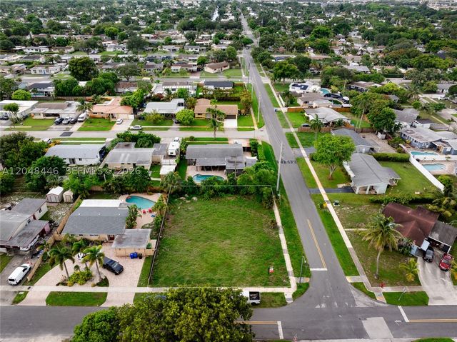 3644 SW 21st Street, Fort Lauderdale, FL 33312