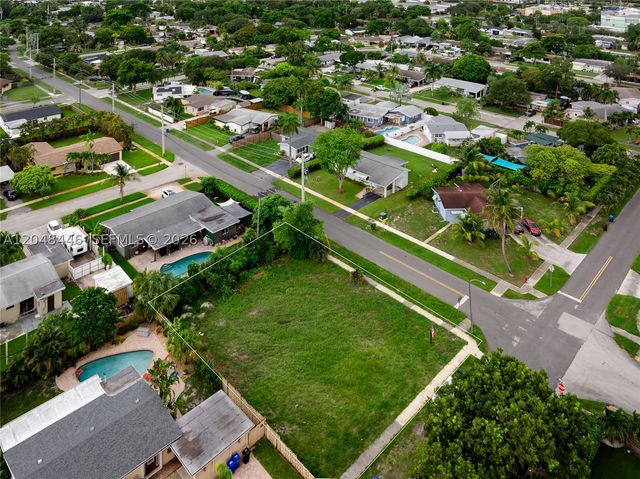 3644 SW 21st Street, Fort Lauderdale, FL 33312