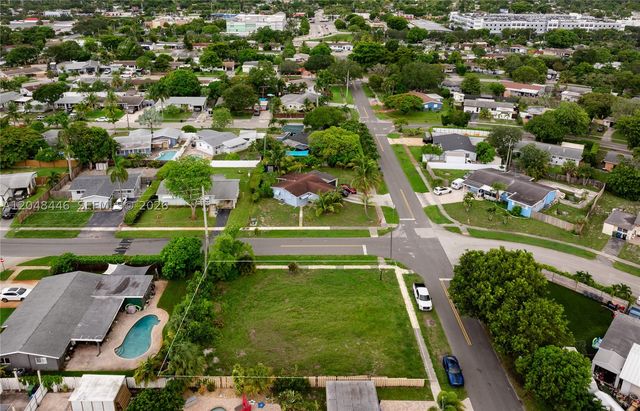 3644 SW 21st Street, Fort Lauderdale, FL 33312
