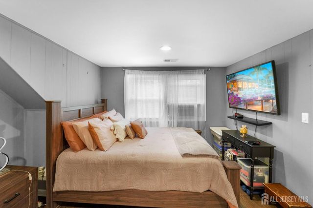 639 Parkview Avenue, North Plainfield, NJ 07063