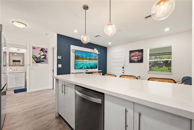 329 SW 15th Ave, Miami, FL 33135